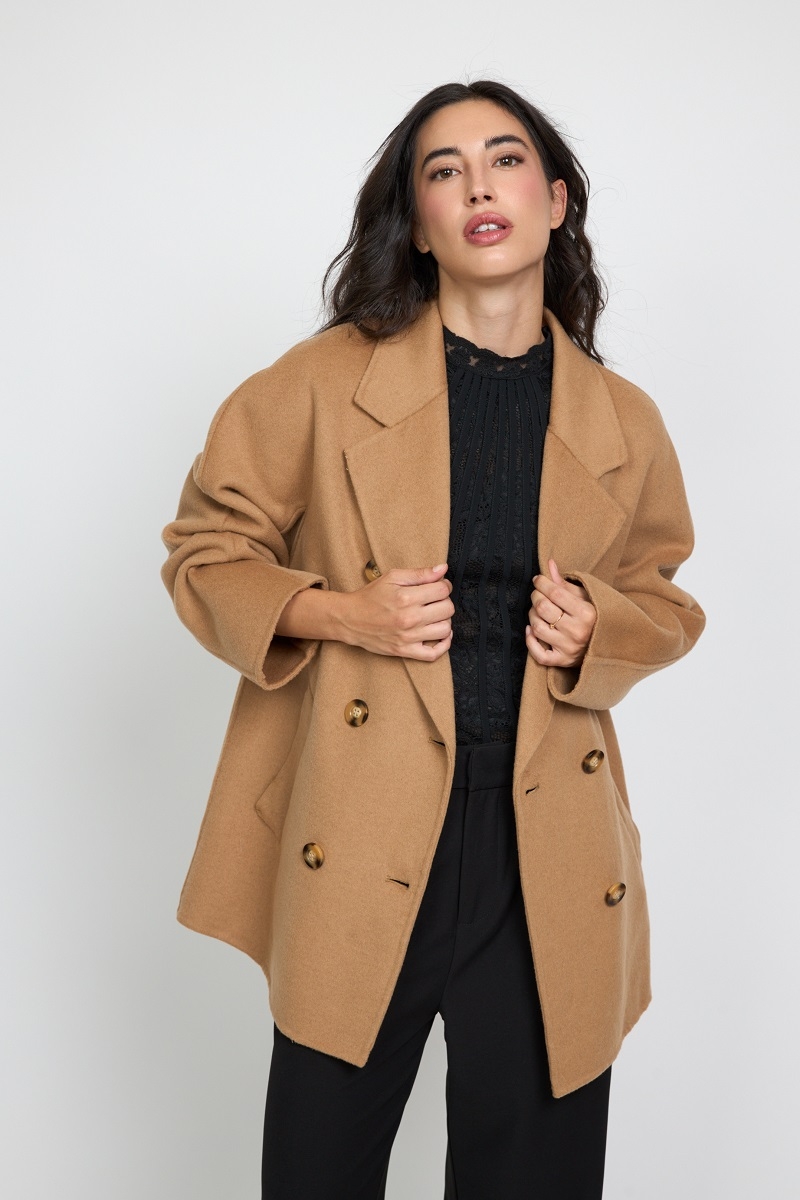 abrigo de lana camel claro