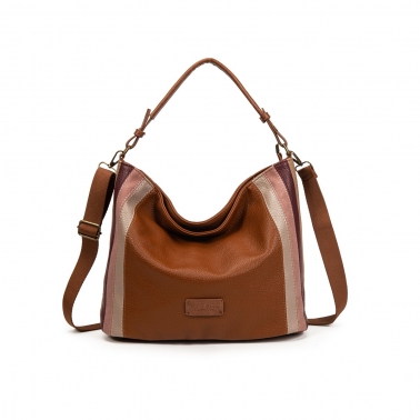Bolso cen costraste de colores camel