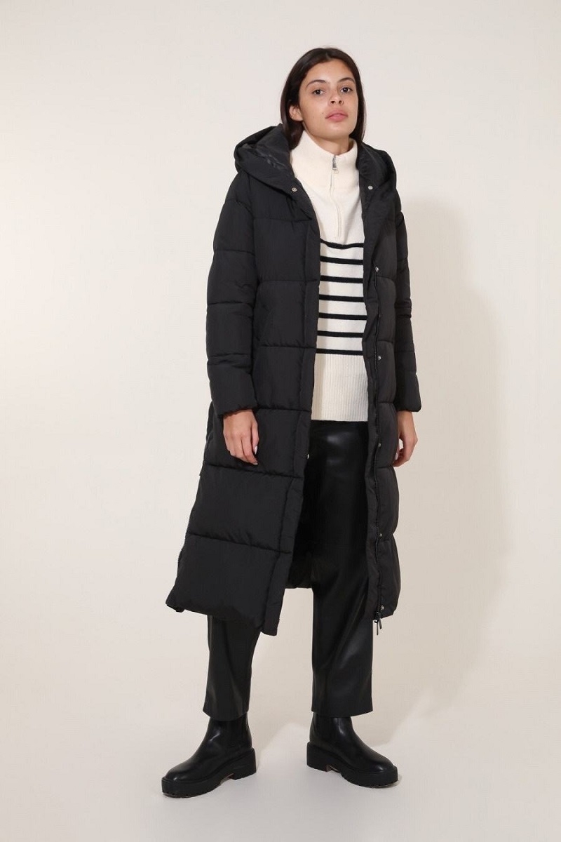 Abrigo acolchado largo negro
