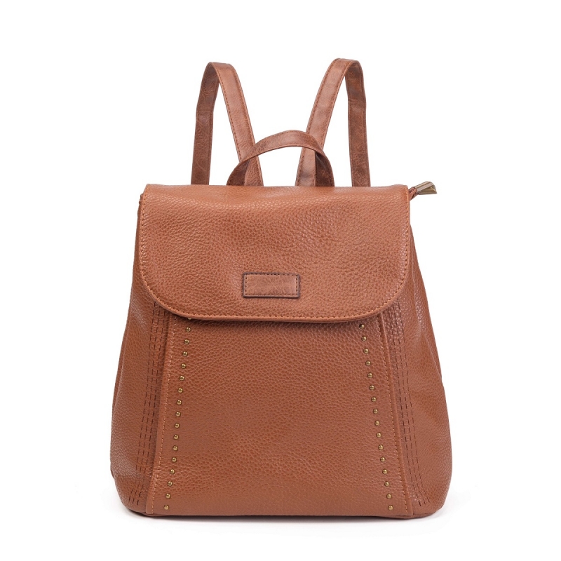 Mochila tachas marrón