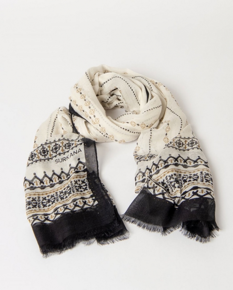 Pañuelo rectangular estampado negro