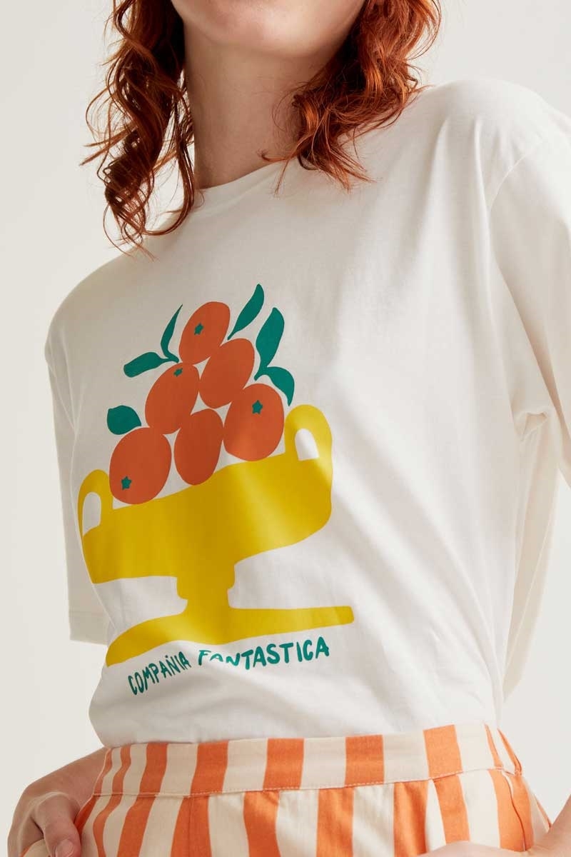 Camiseta con estampado compañia fantástica