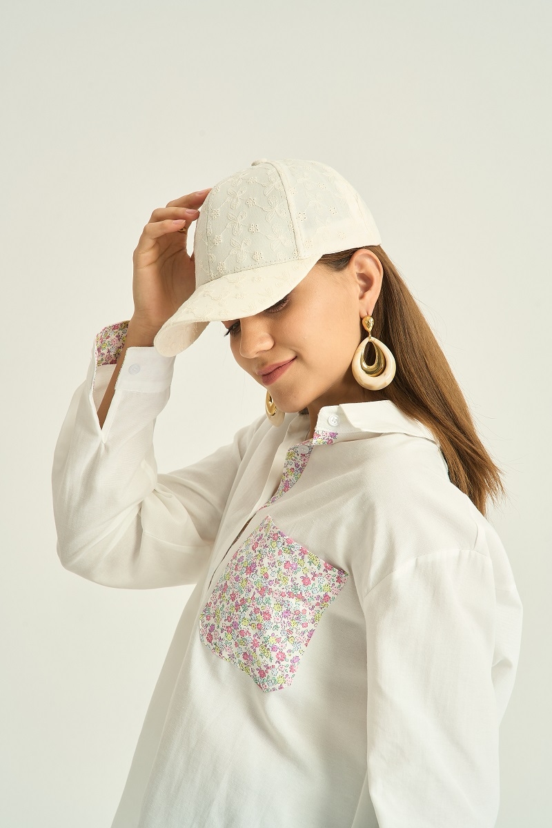 Gorra troquelada colores varios