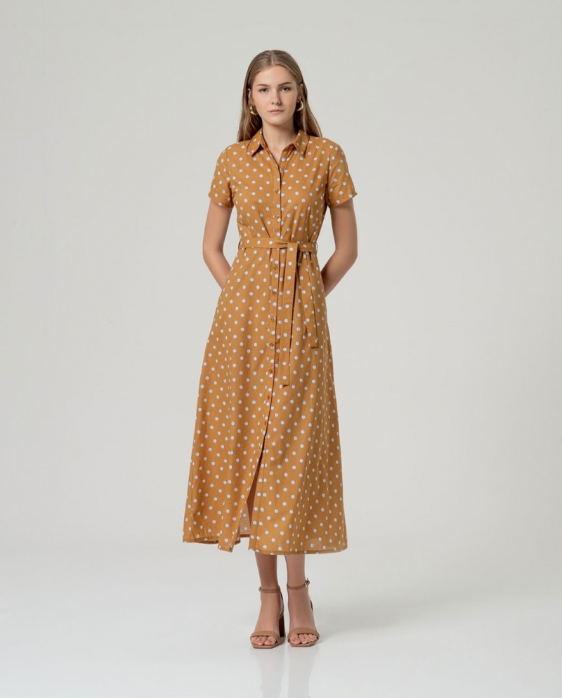 Vestido camisero manga corta camel